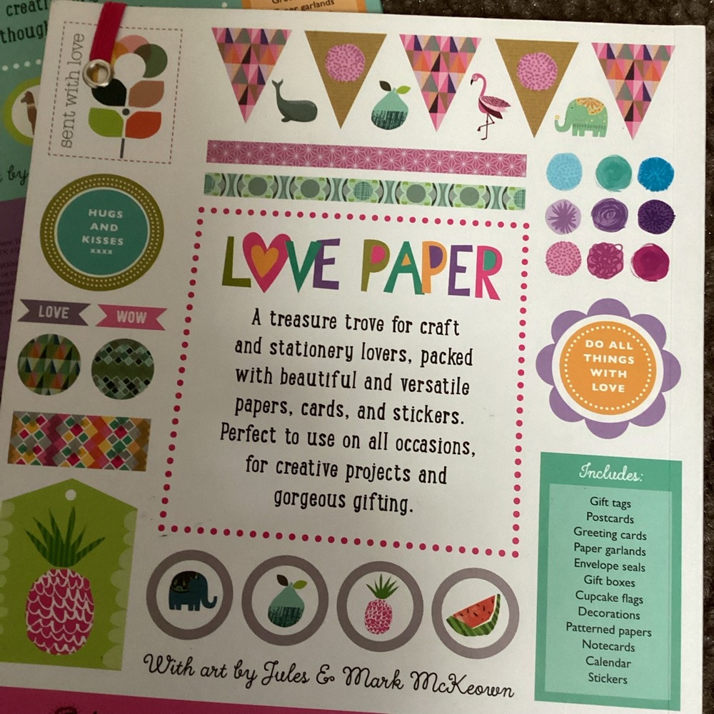 Paper gifting crafts, cards and decorating books - Picture 4 of 14